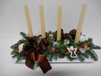 svíčník hnědý 4